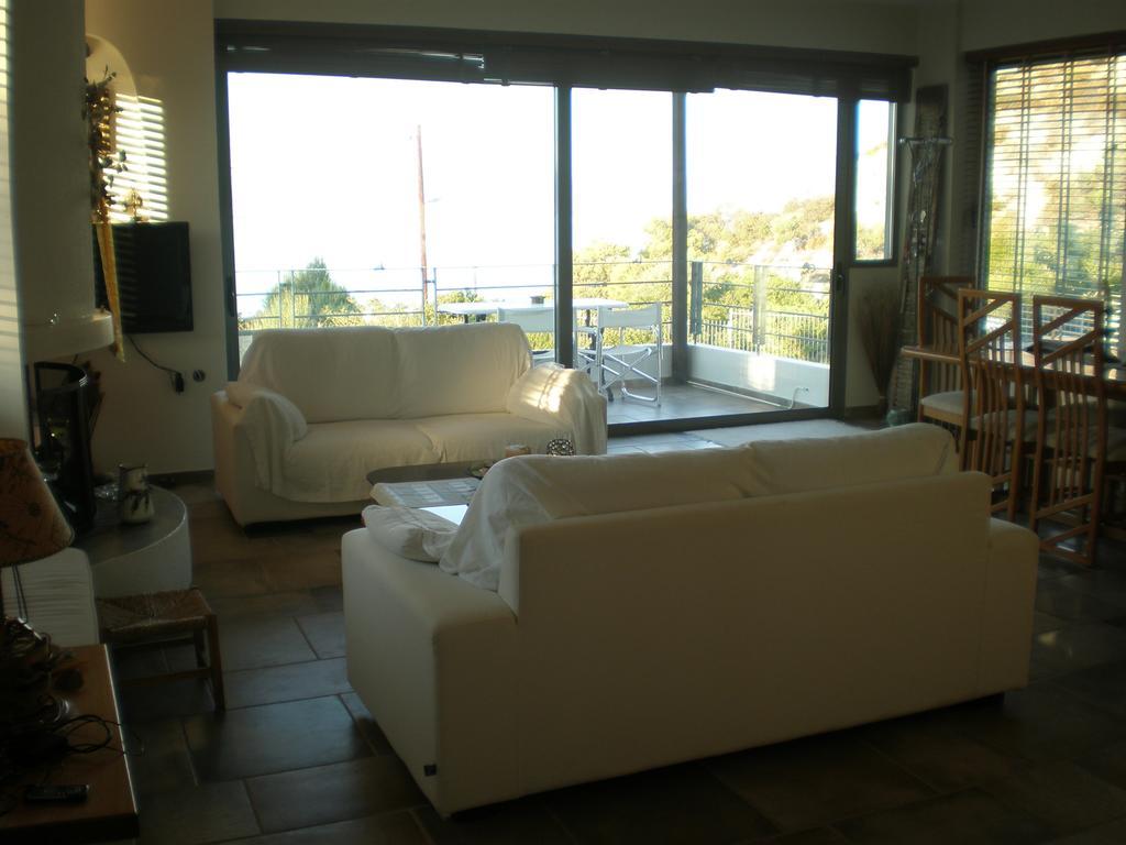 Marvelous House By The Sea Villa Limni Vouliagmenis Exterior foto
